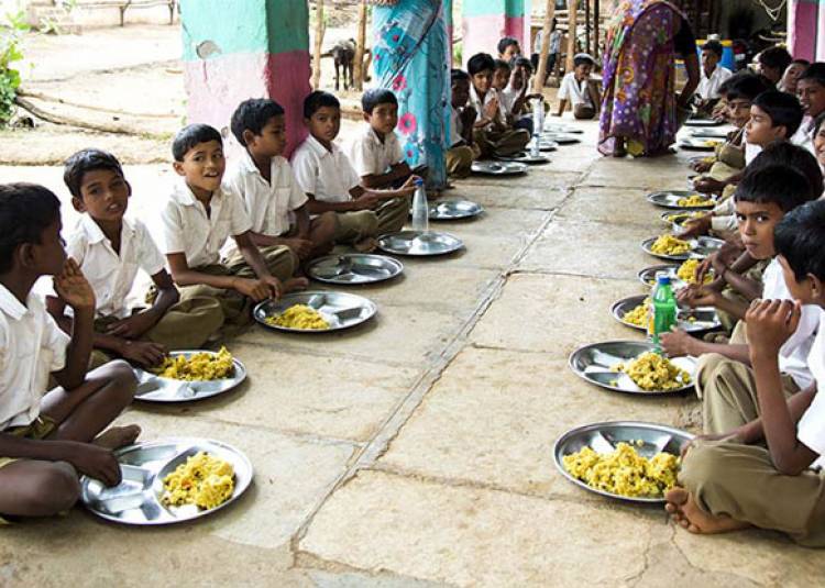 भारत में कुपोषितों की संख्या घटी, मोटे लोग बढ़े