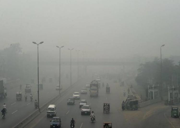 दिल्‍ली को भूल जाएं, पाकिस्‍तान के इस शहर को इस साल एक दिन भी नहीं नसीब हुई साफ हवा