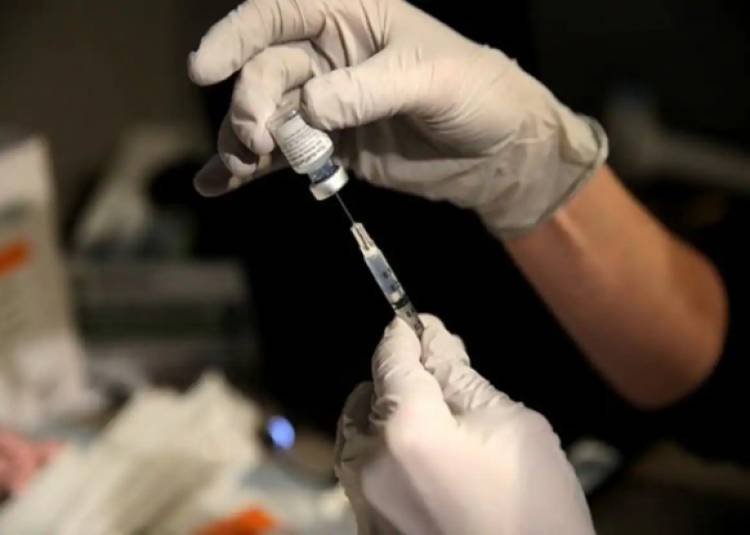 महाराष्ट्र में कोरोना वैक्सीन की दूसरी डोज लेने के बाद एक व्यक्ति की हुई मौत, जानिए पूरी जानकारी