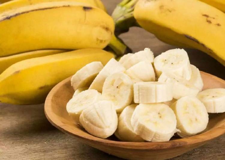 गर्मियों में इन तरीकों से खाएं केला, कई तरह के रोगों से रहेंगे दूर 