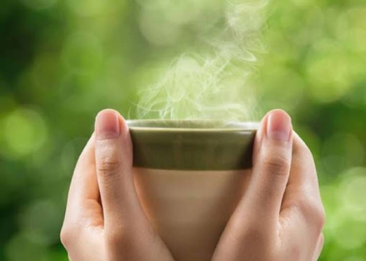 अगर खाली पेट चाय पीते हैं? जानिए 8 नुकसान